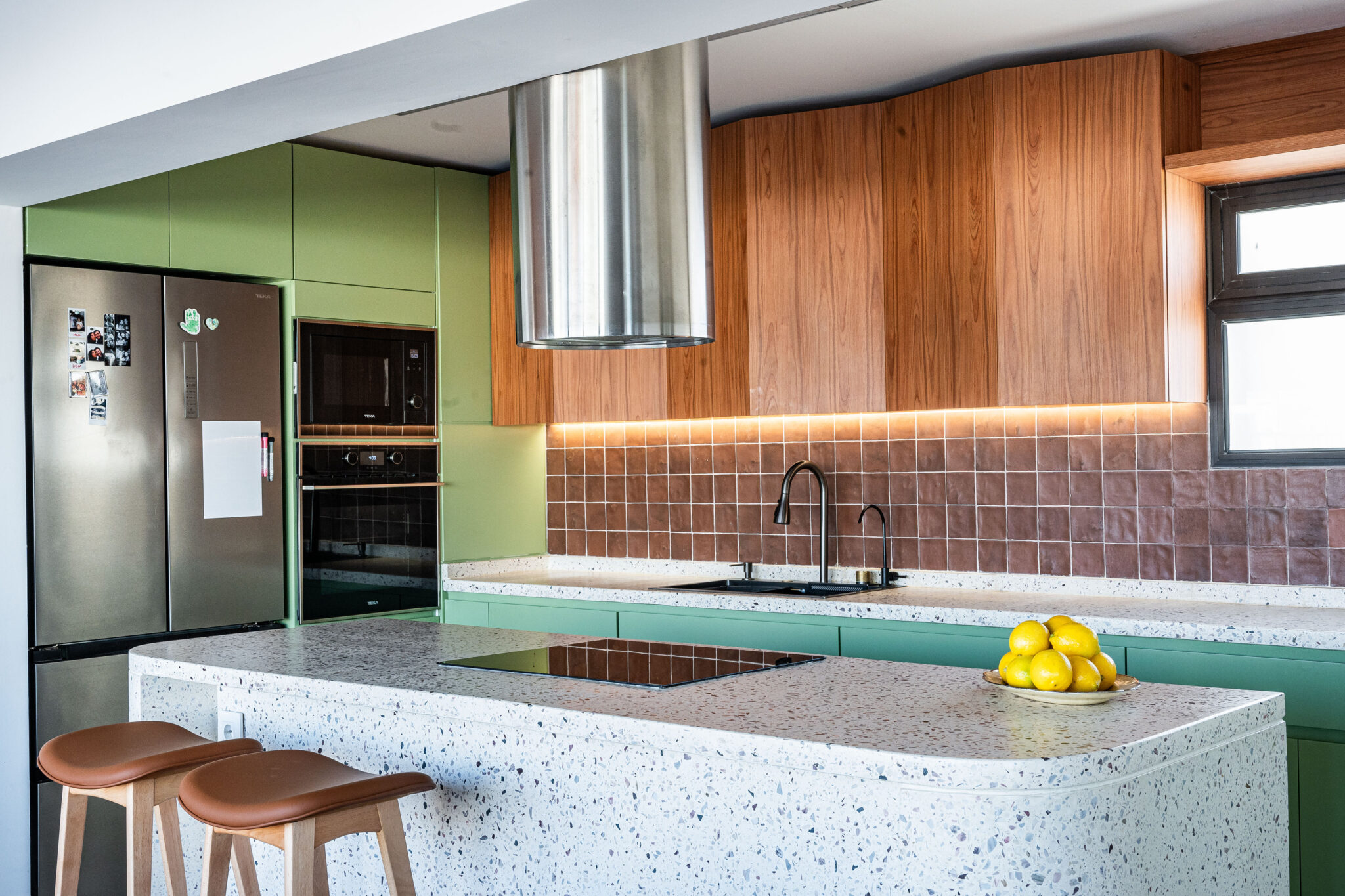 Cocina limpia y ordenada tras servicio profesional de limpieza en Uruguay